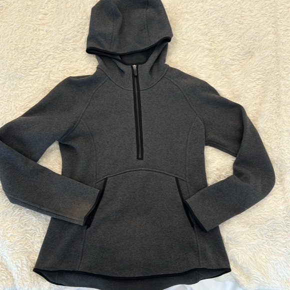 Lululemon fleece pull over - Picture 1 of 3
